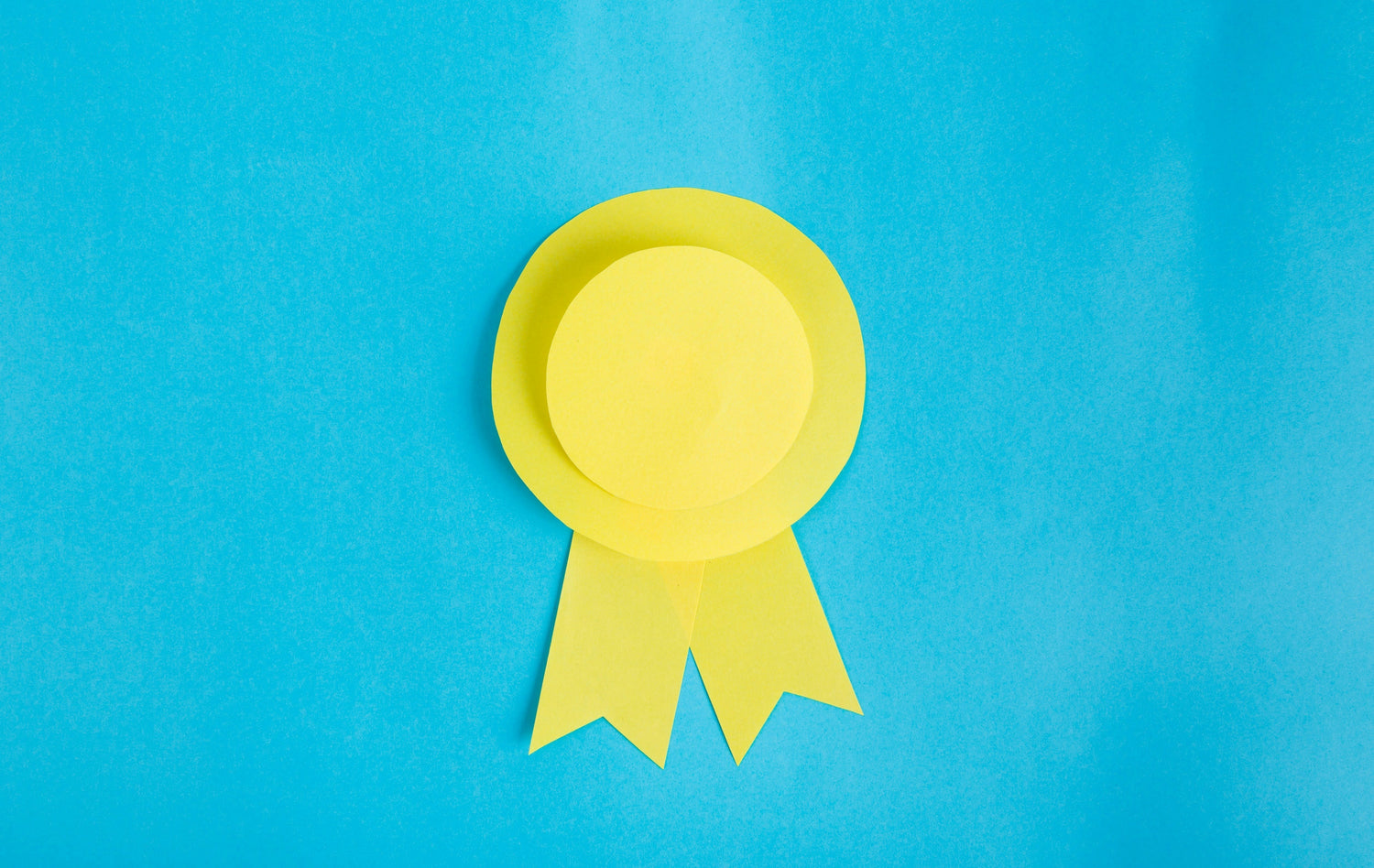 5 Award Certificate Tips for Presenting Beautiful Awards
